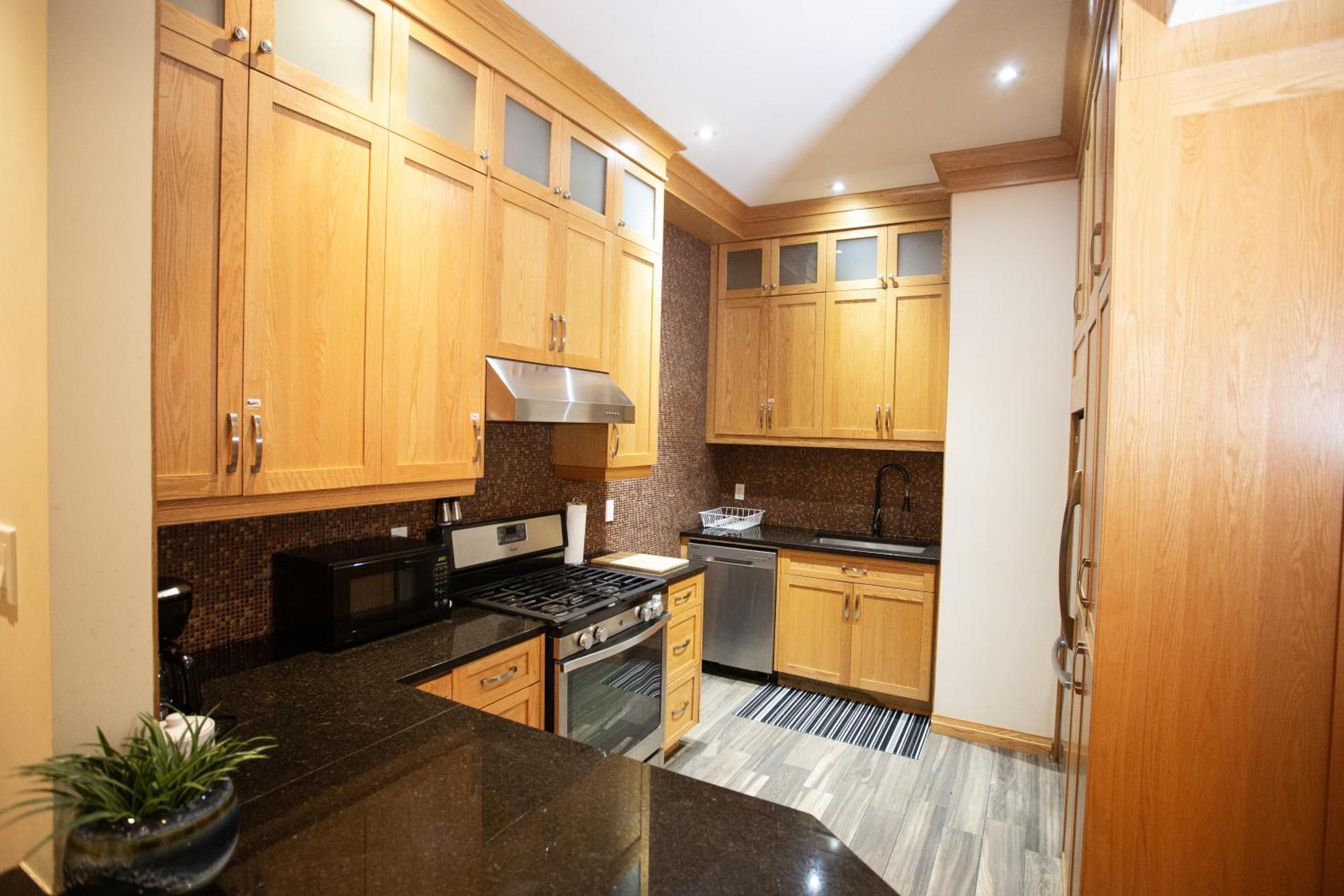 Spacious Downtown Montreal Apartment, 4Br-2Ba,Free Wifi Exterior foto
